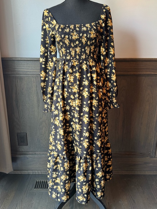 Dresses & Skirts - Black and Yellow Floral Long Sleeve Smocked Midi Dress XS NWOT